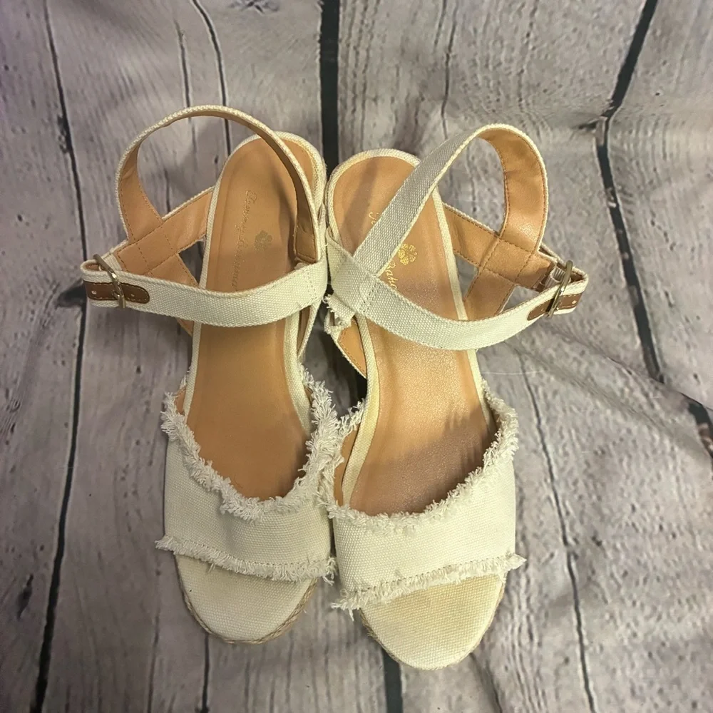 Tommy Bahama Savina Wedge‎ Espadrille Cream Sandals Size 9M Beach Vacation Shoes